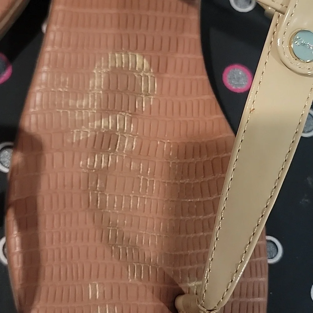 @@ CUTENESS - Picture 7 of 8